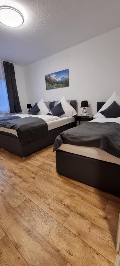 Waterfalls Apartment 2 特里贝格 外观 照片